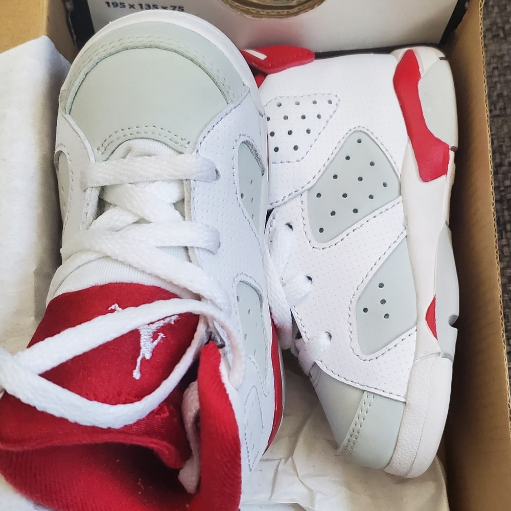 Toddler Jordan 6 Retro 6c